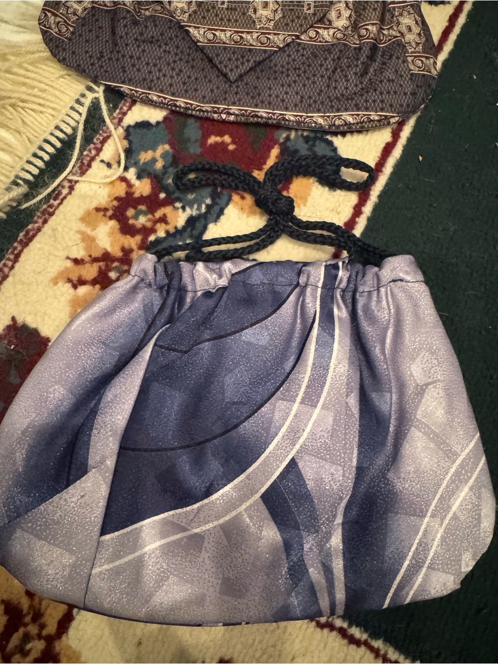 Drawstring Wristlet Pouch - Assorted Multicolor 8$ each - Picture 10 of 16